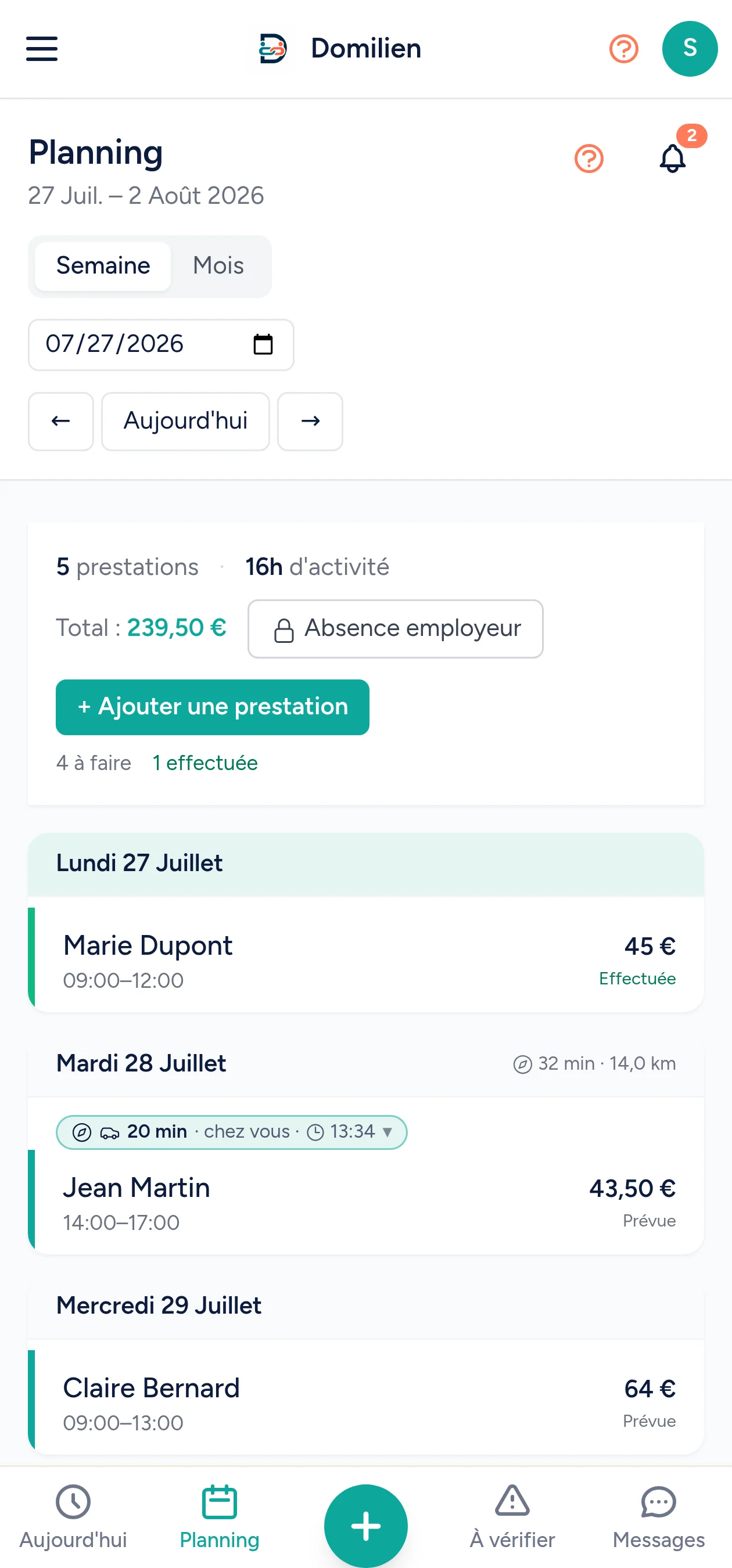 Le planning Domilien sur téléphone : la semaine reste lisible sur un petit écran